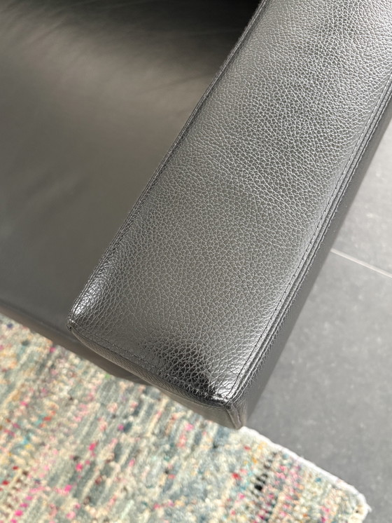 Image 1 of Artifort Mare, 2.5-seater sofa in black leather.