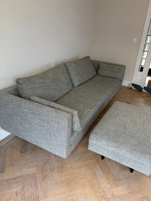 EYYE Etcetera 4-Sitzer-Sofa mit Fußhocker