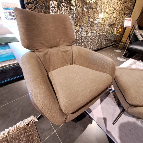 Image 1 of Sillón Leolux Lloyd Plus con reposapiés