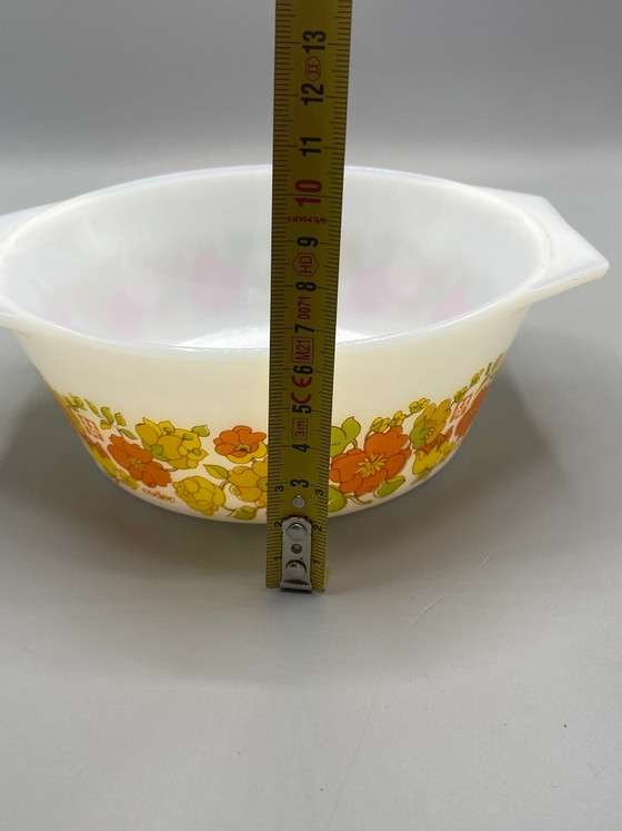 Kleine Arcopal ovenschaal voor Codec, met bloemenpatroon, jaren 70. – Glazen & Karaffen, Retro (photo 7 of 7)