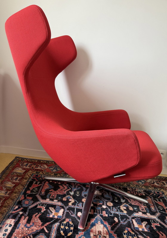 Image 1 of Sillón Vitra Grand Repos con otomana