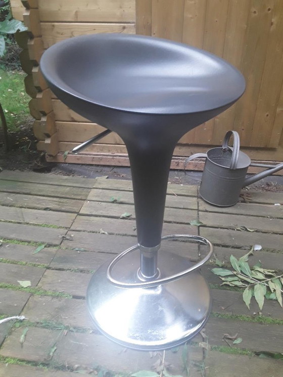 Image 1 of taburete de bar bombo magis