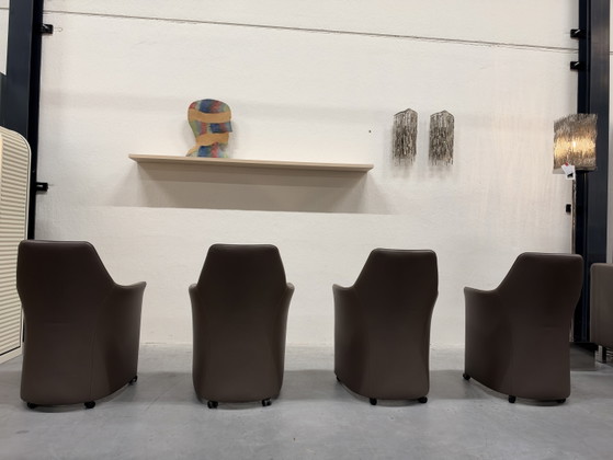 4 Leolux Lirio Esszimmerstühle braunes Leder (Foto 12 von 25)