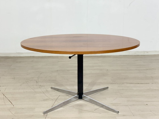 Image 1 of Bellissimo tavolo da pranzo / tavolo da cucina / tavolo vintage / JM Thomas