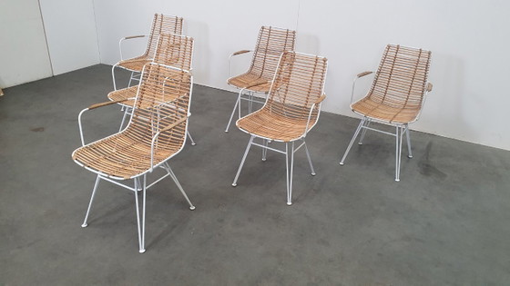 Fauteuil Kave Home Tishana en rotin, accoudoirs en métal blanc – Chaises de salle à manger, Metal, Rattan (photo 9 of 15)