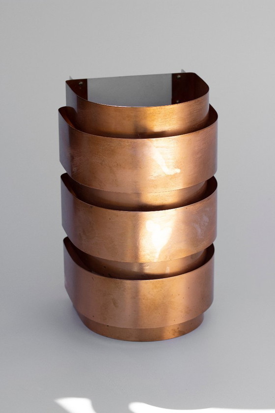 Image 1 of Hans-Agne Jakobsson Wandleuchte aus Kupfer, Modell V155 – Schweden, 1960er Jahre