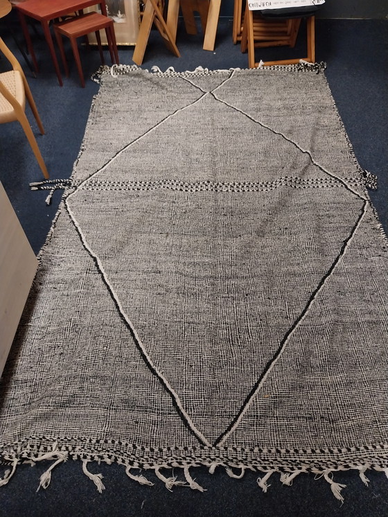 Image 1 of 1 x Marokkanischer Zanafi-Handgeknüpfter Teppich 305 x 175 cm