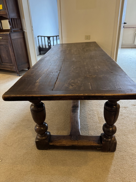 Image 1 of antieke kloostertafel