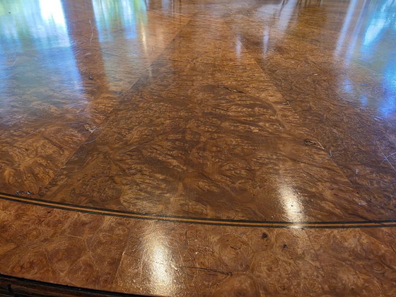 Image 1 of Beautiful vintage table with a diameter of 180 cm (unique!)