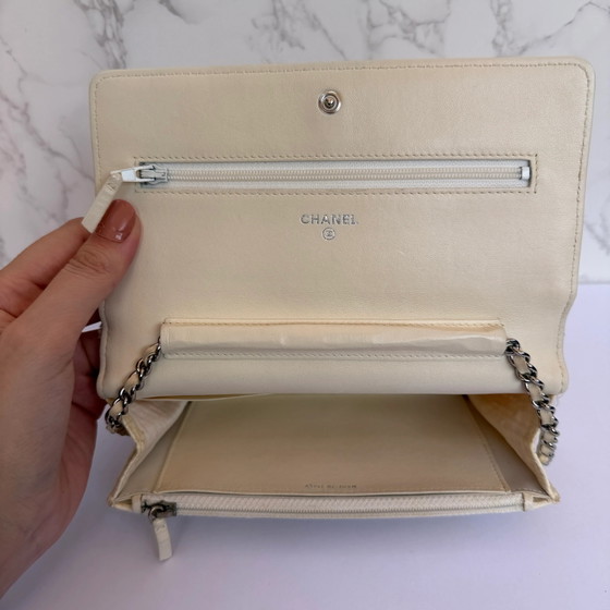 Chanel coated tweed wallet on chain white – Wallets & small leather goods (photo 2 of 11)