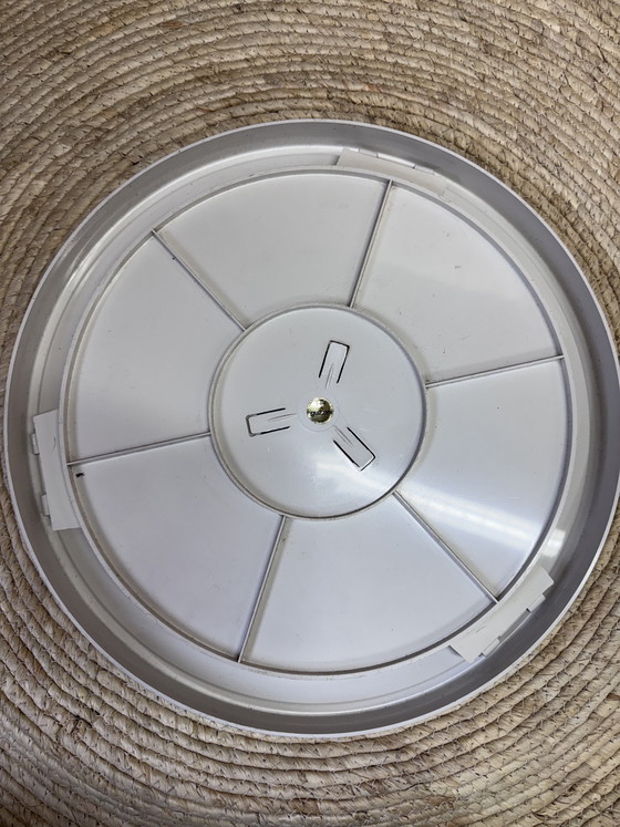 Image 1 of Vintage Guzzini opklaptafeltje