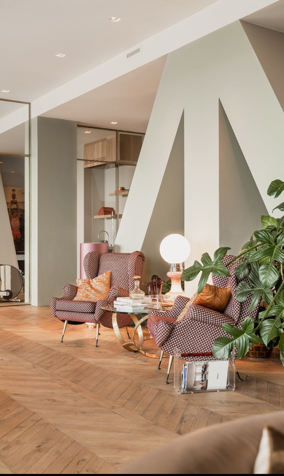 Image 1 of Massive table lamp