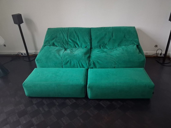 Image 1 of Divano e pouf in tessuto Plumy in perfette condizioni.