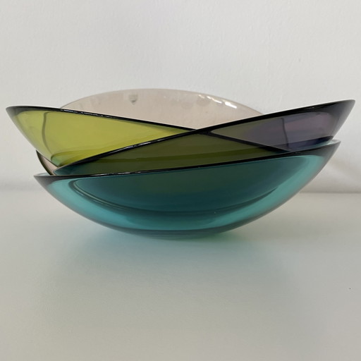 Orrefors Set of Plates/Shells MINGLE - 4 Colors 3 Sizes