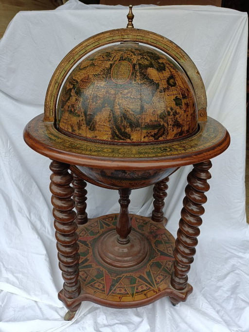 Vintage italiaans wereldbol bar, antiek bar