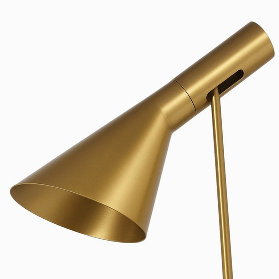 Nieuwe AJ vloerlamp in doos | Goudkleurig messing en aluminium | Reproductie 158 cm – Louis Poulsen (photo 4 of 6)