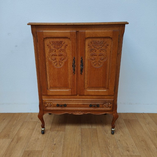 Meuble bar, armoire murale, buffet, commode de style Queen Anne rustique et vintage