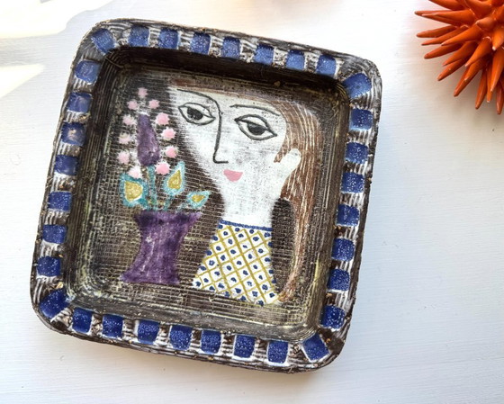 Image 1 of Ciotola Mari Simmulson Upsala Ekeby Svezia, ceramica, chamotte, eclettica, illustrazione del viso, ceramica artistica, vintage f