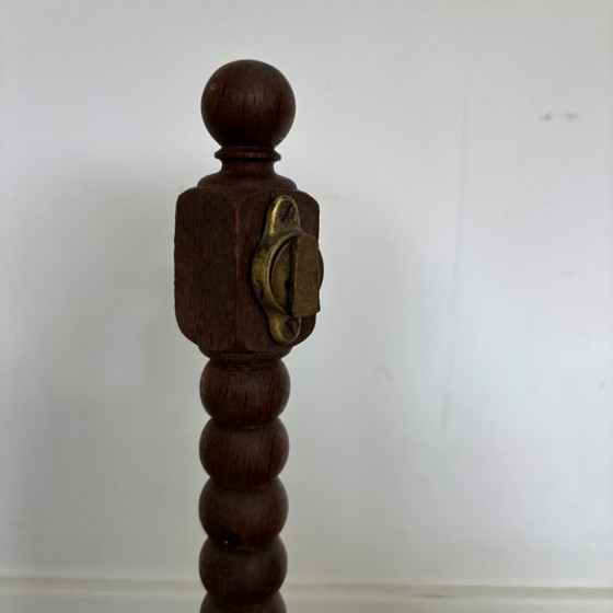 Image 1 of Antieke houten tafelspiegel, klosdetails, 1e kwart 20e eeuw