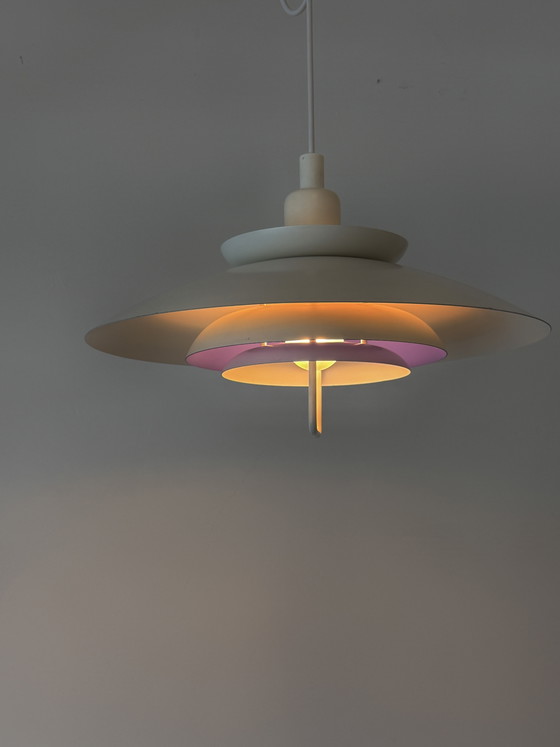 Lampada a sospensione vintage Form-Light bianco & blu cobalto – Danimarca, anni '70 – form light (photo 10 of 15)