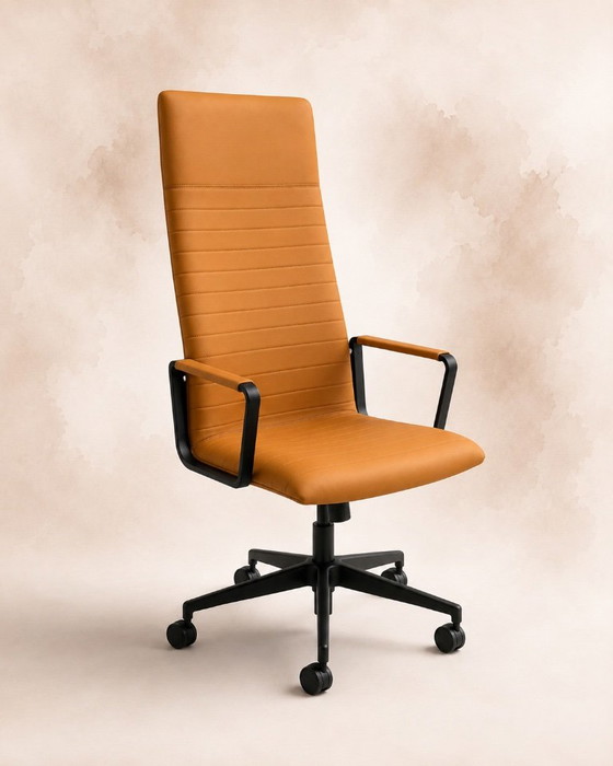 Andreu World Flex Executive High Back – Cognackleurig leer – Nieuw showroommodel – Bureaustoelen, Leather (photo 4 of 5)