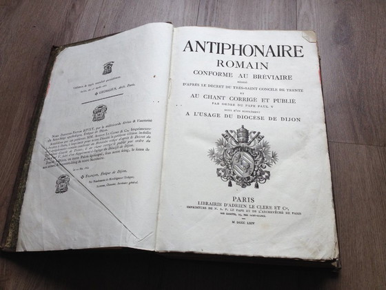 Image 1 of Libro antifonario romano del 1864