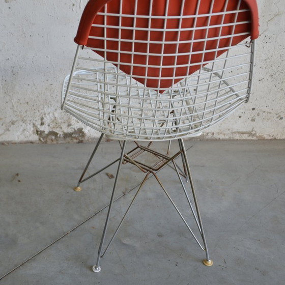 Image 1 of Chaise haute DKR-2 en fil de fer pour bikini