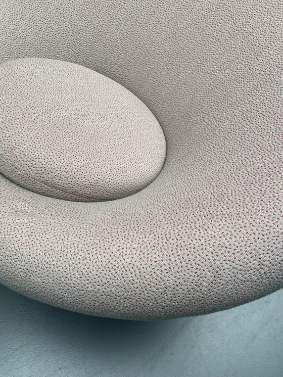 Image 1 of Hongo Artifort