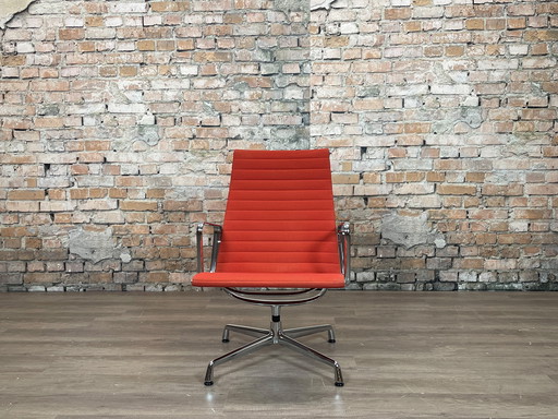 Vitra EA116