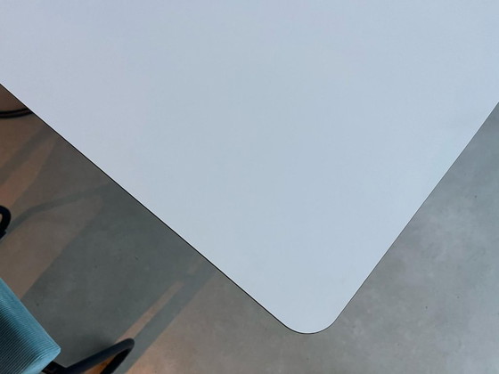 Tafel met metalen x-poot en Fenix NTM kwaliteitsblad – Eettafels (photo 6 of 7)