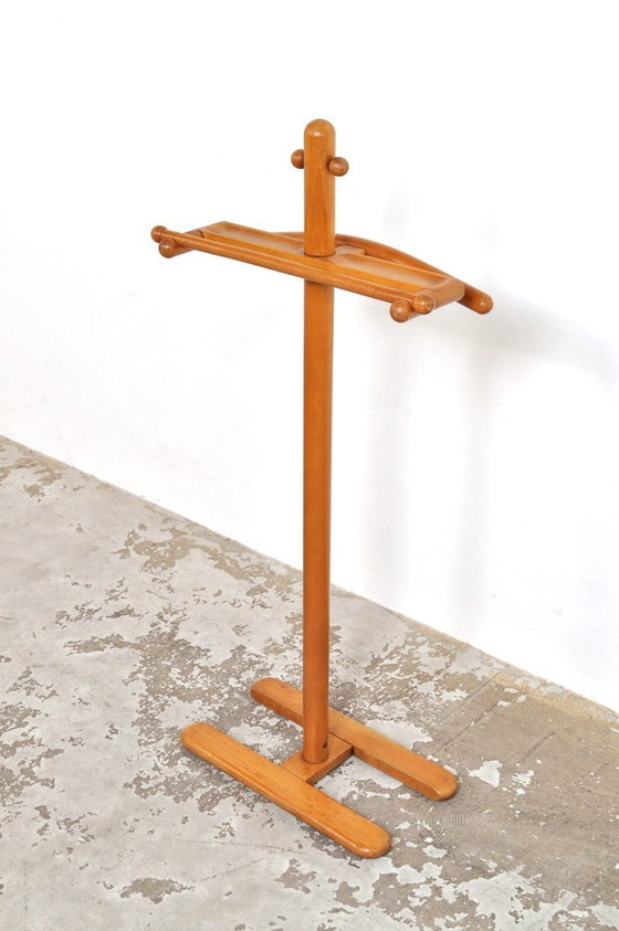 Image 1 of Vestidor antiguo de madera de haya