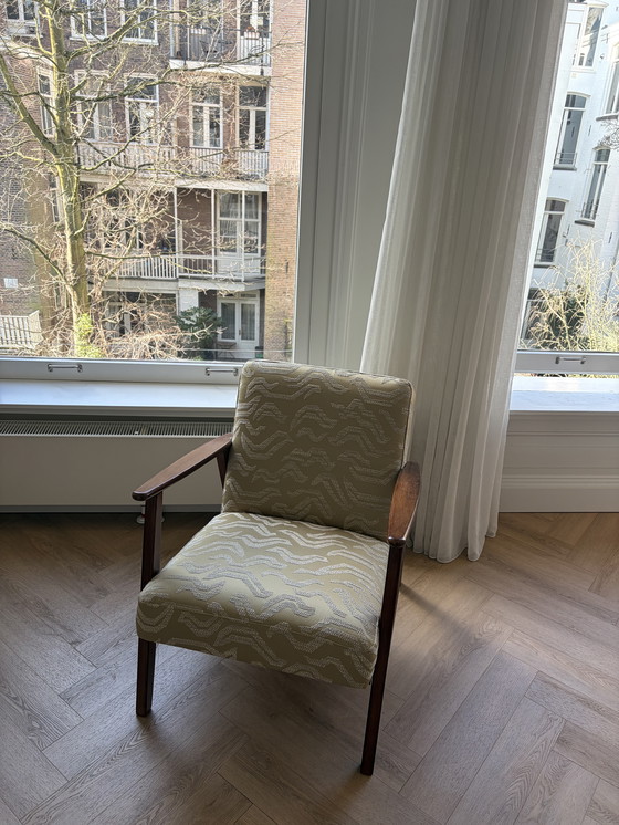 Image 1 of Fauteuil Gloednieuwe bekleed avec Pierre Frey 