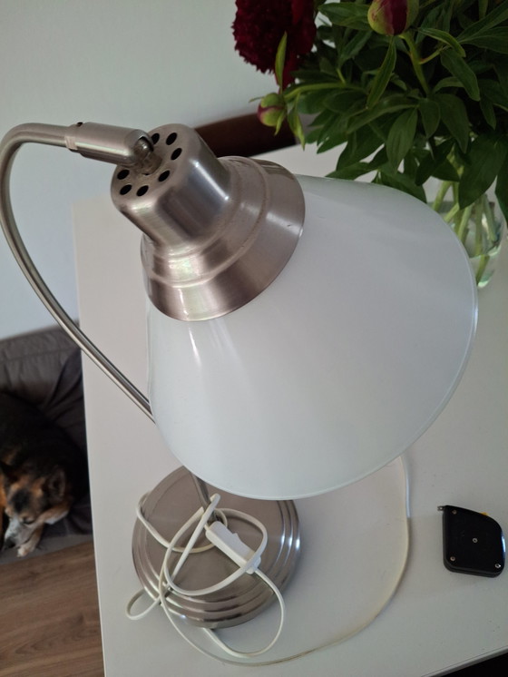 Image 1 of Mooue table lamp from Ikea