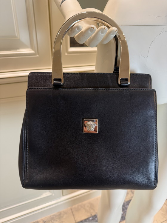 Image 1 of Borsa a mano vintage Gianni Versace in pelle nera Medusa, rara