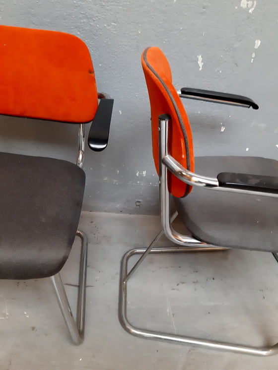 Image 1 of sedie con struttura tubolare in velluto arancione e twill grigio