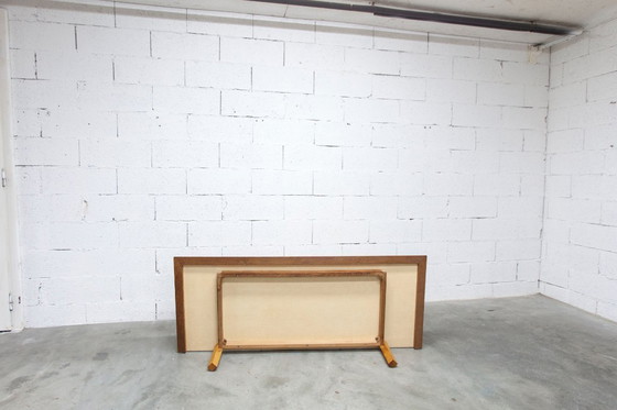 Image 1 of Französischer Kleiderschrank mit geschwungenen Beinen, 3 Türen, 1 Spiegel (27 x 130 cm) und 1 Schublade