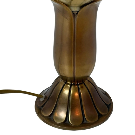 Image 1 of Art Déco (stile) - Lampada da scrivania a forma di uovo realizzata in vetro marmorizzato e base in ottone