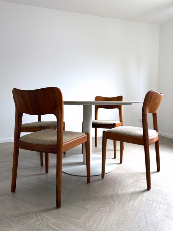 Image 1 of Vintage . 4er-Set Niels Koefoed Stühle . Hornslet . Dänemark. 60er Jahre . Esszimmerstühle Teakholz . original Bezug