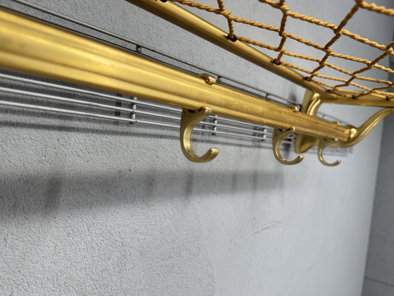 Image 1 of Vintage metalen wandkapstok met touw