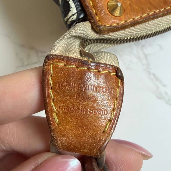Louis Vuitton Monogram Multicolor Pochette Accessoires – Clutches, Lienzo, Ante, Vintage (photo 16 of 22)