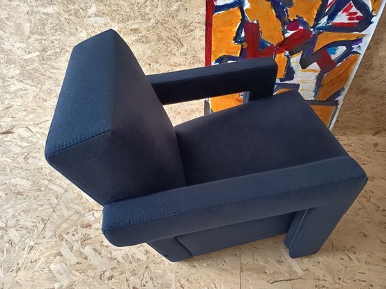 Image 1 of CASSINA Utrecht 637 armchair in Midnight BLUE Kvadrat wool by Gerrit Rietveld