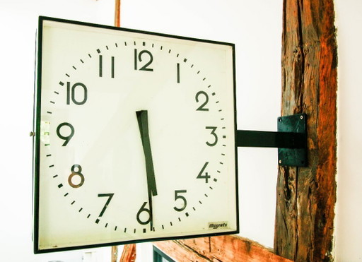 Reloj de estación