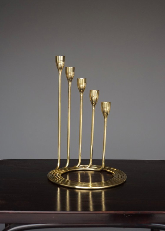 Image 1 of Juego de candelabros escandinavos de latón en espiral, Dinamarca, década de 1960