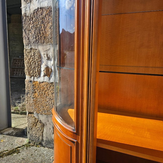 Image 1 of Franse vintage glazen vitrinekast - Kersenhouten vitrine - Louis XV-stijl - jaren 70