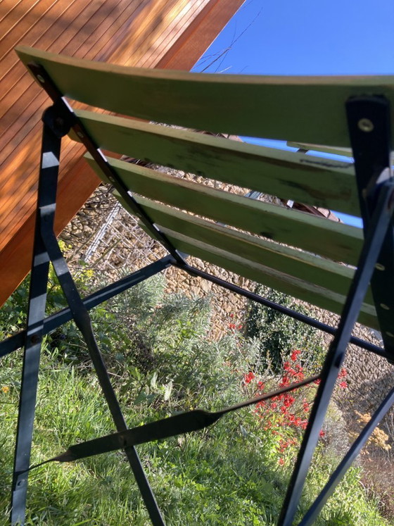 Image 1 of Conjunto de bistró antiguo de hierro forjado: mesa y sillas plegables de la década de 1930.