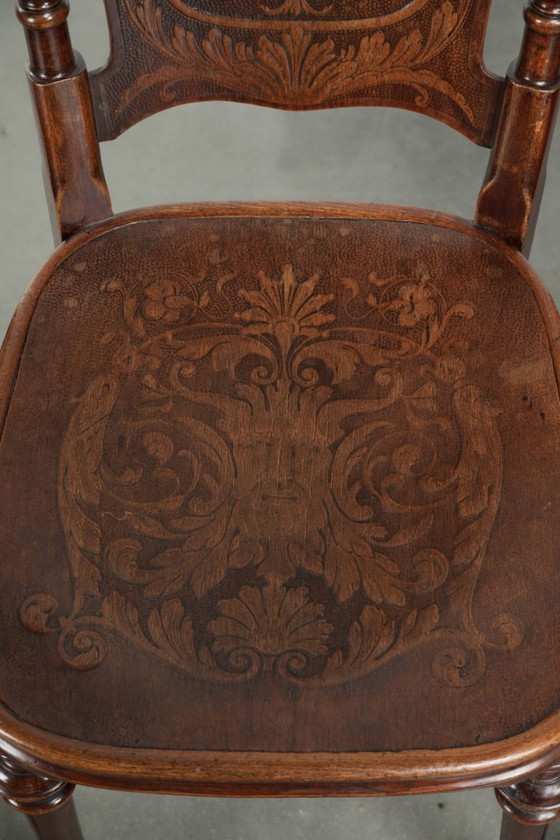 4x Antique bistro chairs from the late 18th century with bentwood in Art Nouveau style with remarkable detail (photo 8 of 14)