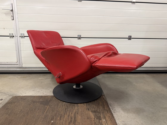 Image 1 of Poltrona reclinabile Jori Symphony Konia in pelle rossa, taglia Mini, modello Mono-move, recentissima.