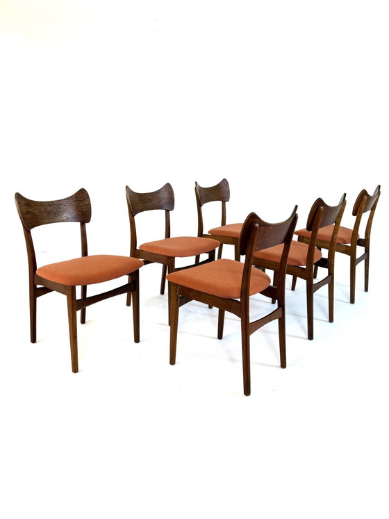 Image 1 of 6 chaises de salle à manger danoises en teck restaurées, années 60