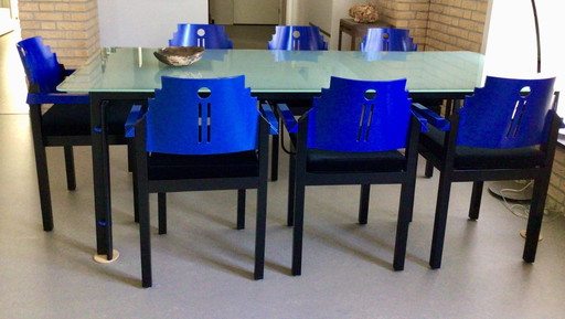 8x Thonet Vienna chairs + 1x design table