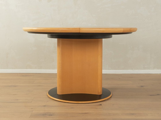 Image 1 of Ausziehbarer Esstisch, Skovby